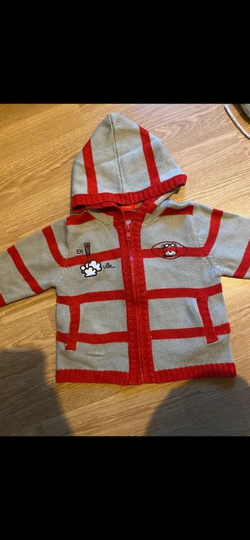 Gilet taille 18 mois