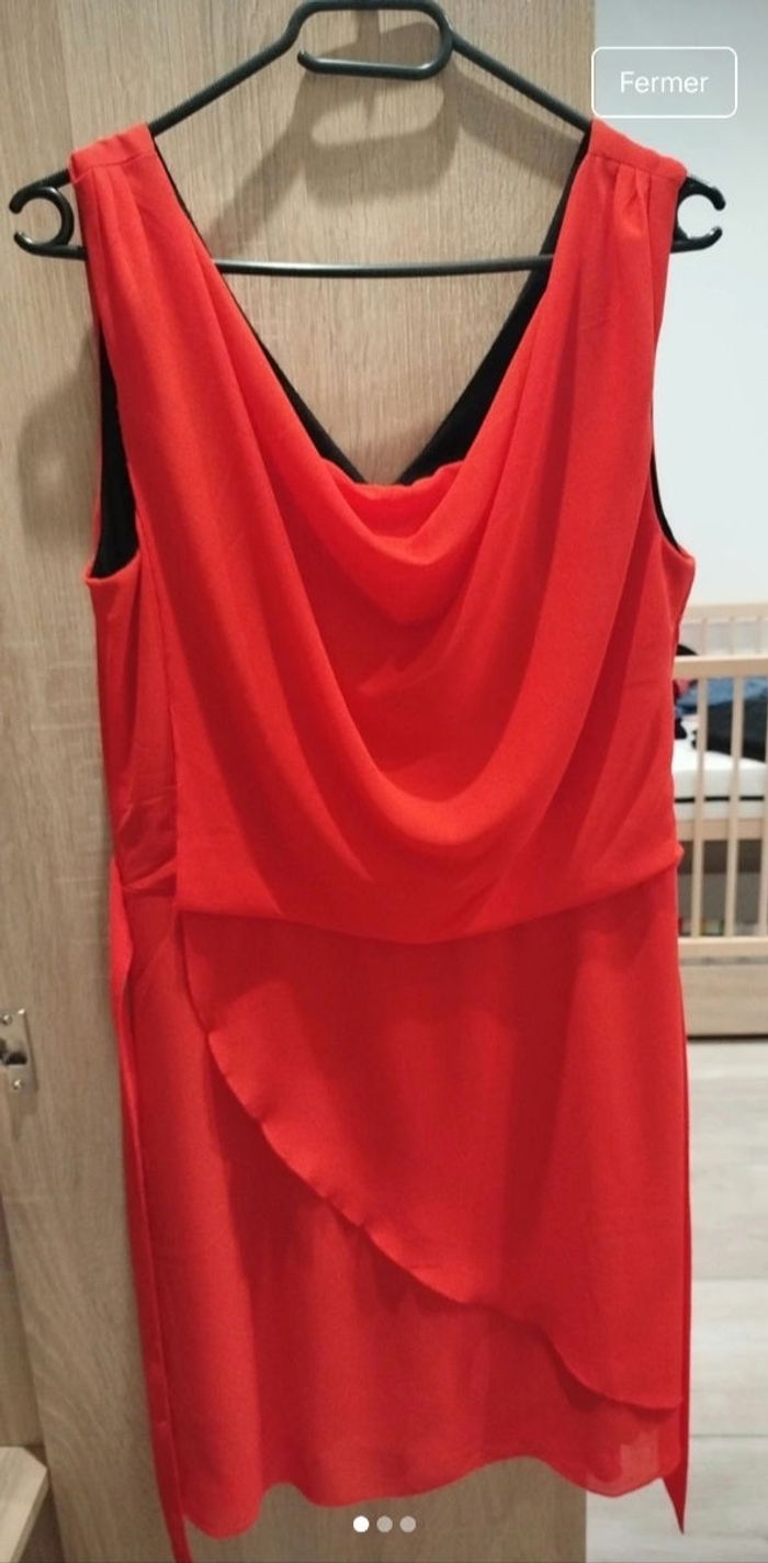 Robe rouge