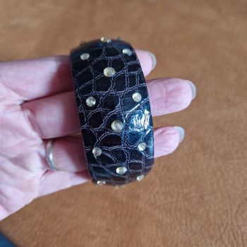 Bracelet rigide perlé