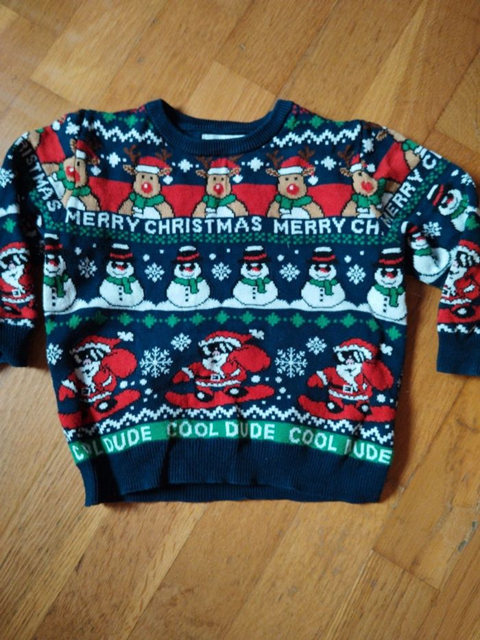Pull de Noël Primark 2/3 ans - photo numéro 2