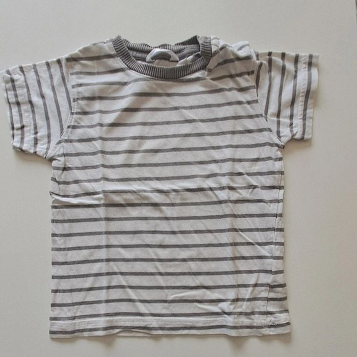 Lot de 4 tee-shirts manches courtes 3 ans - photo numéro 4
