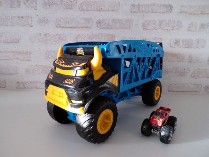 Camion transporteur - Rampe Monster Truck - Hotwheels  (J4)