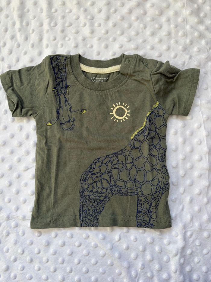 Lot vêtements bébé 0 - 3 mois - photo numéro 4