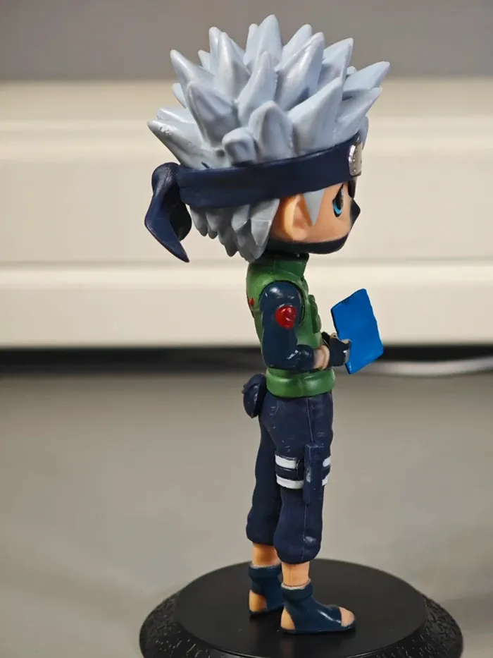Figurine Naruto : Kakashi 14cm neuve sans boîte - photo numéro 4