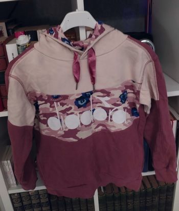 Magnifique Sweat à Capuche "Diadora" 80% coton très peu porté