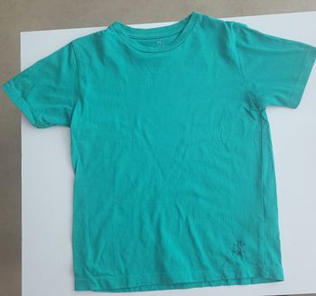 T-SHIRT VERT / 7 ANS