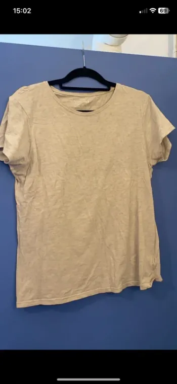 Tee shirt