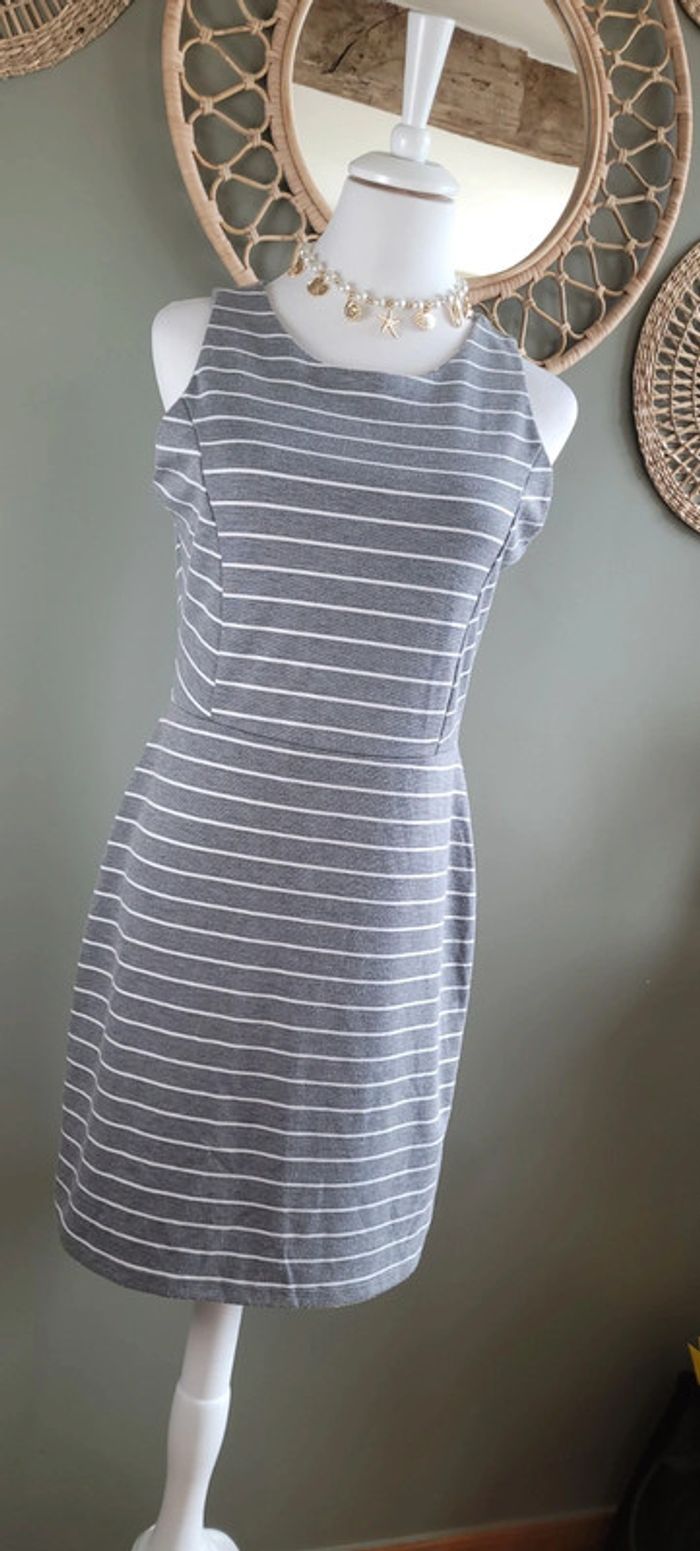 Jolie robe marinière Koton taille M Parfait état - photo numéro 3