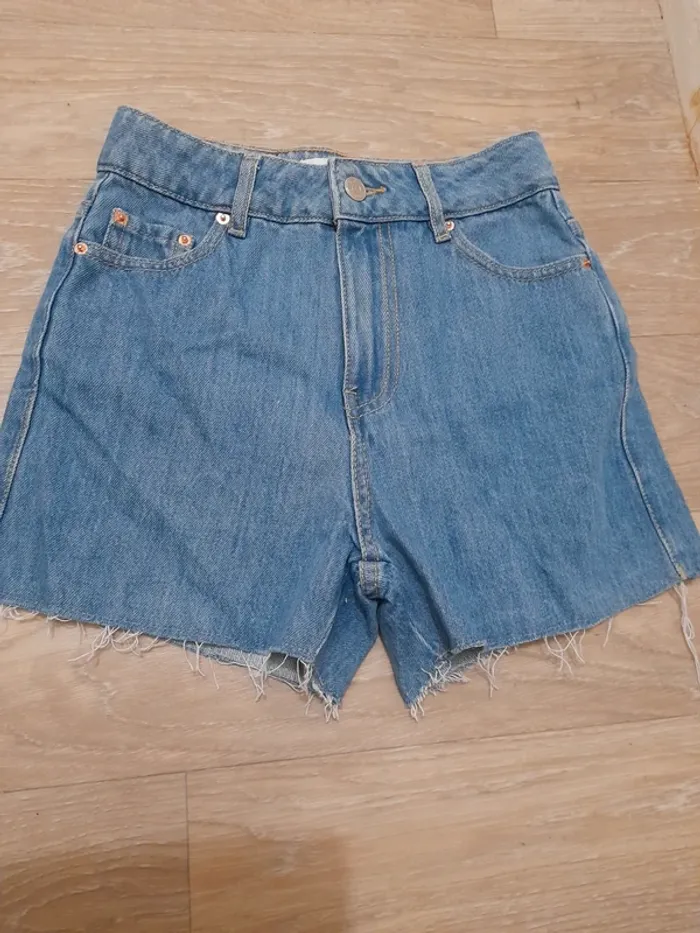 short taille 32