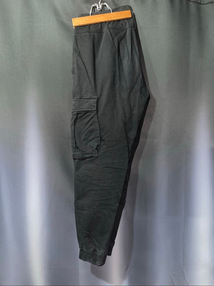 Pantalon cargo Zara - photo numéro 2