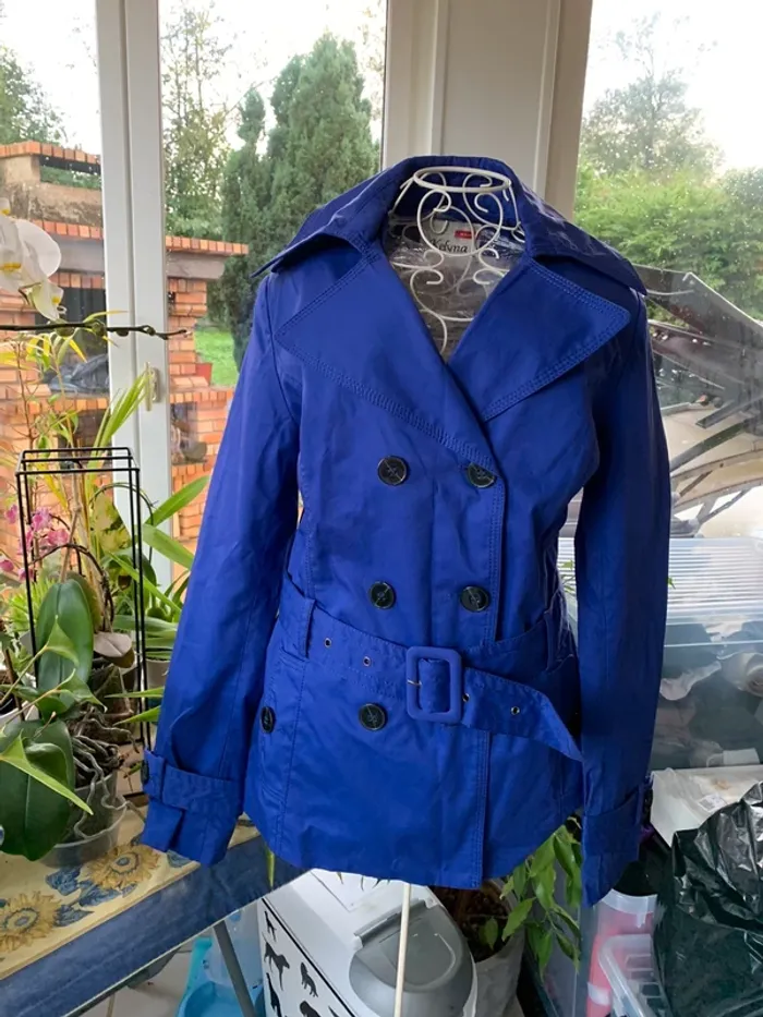 Trench court 🧥