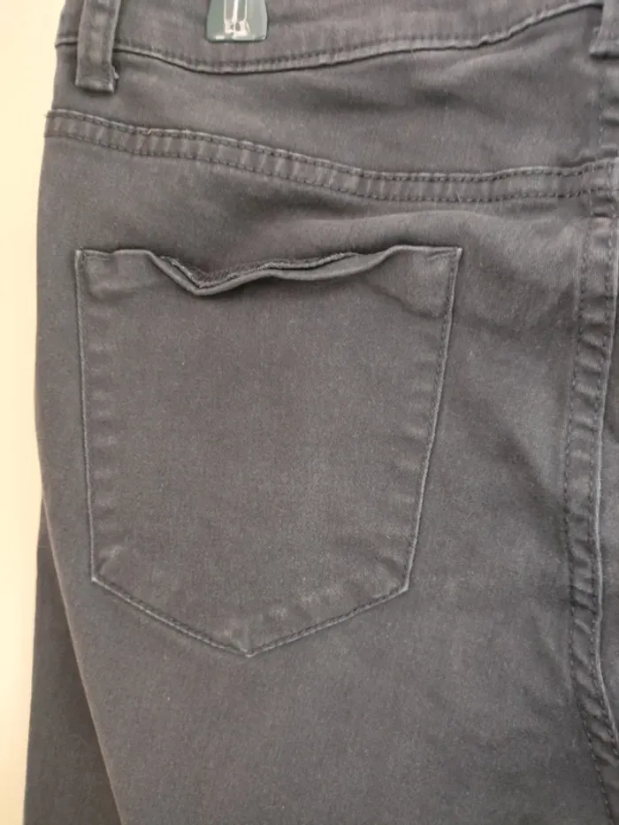 Jean slim fit Kiabi – T42 – Bon état - photo numéro 8