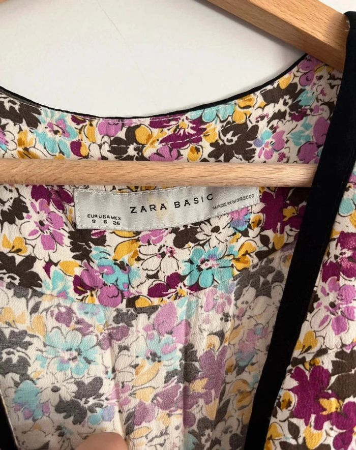 Robe fleurie Zara - photo numéro 4