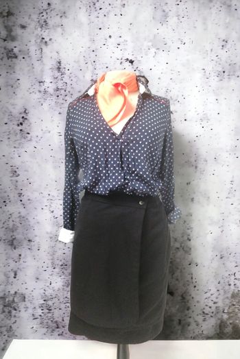 Jolie blouse marine grain de malice