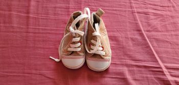 Chaussons / Chaussures imitation baskets