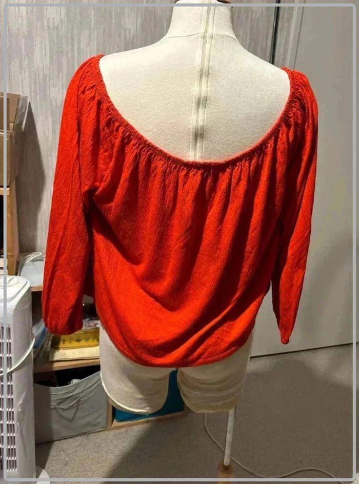 Top court  taille  40  taille grand - photo numéro 4