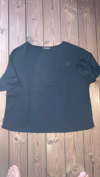 Haut femme élégant