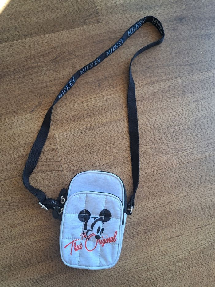 Petite pochette mickey