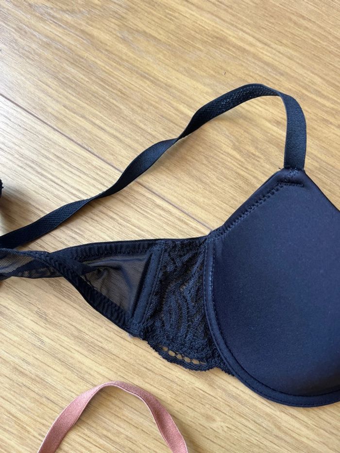 Lot 2 soutien gorge undiz taille 85 B - photo numéro 3