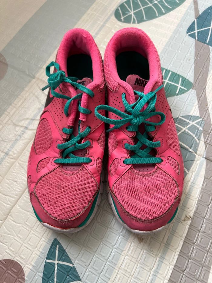 Chaussures de course de sport femme Nike Flex Run rose/vert taille 39