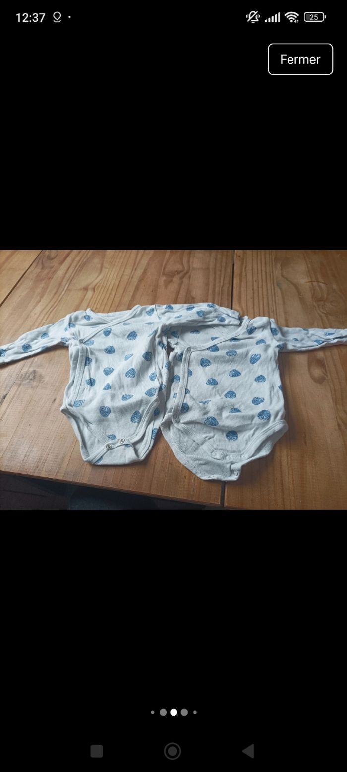 Lot de bodies - photo numéro 7