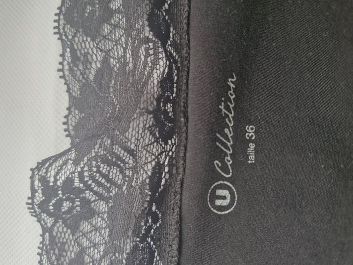 T-shirt manches ¾ dentelle col V 36 U Collection Noir - photo numéro 2