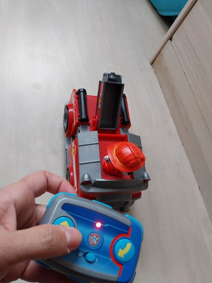 Camion Marcus télécommandé - photo numéro 10