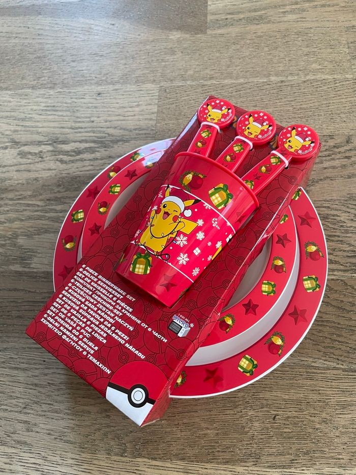 Set repas Pokémon neuf - photo numéro 3