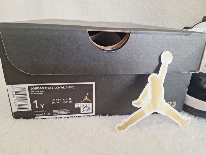 Jordan stay loyal 3 (PS) - photo numéro 2