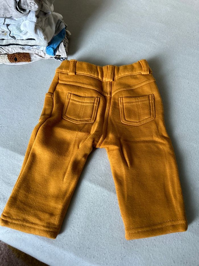 Pantalon très bon état 3 mois - photo numéro 2