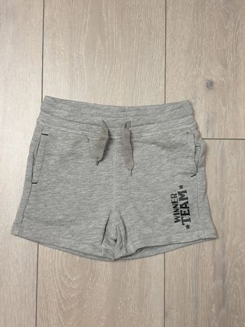 Soet gris en coton. Garçon 18 mois. Marque Kiabi