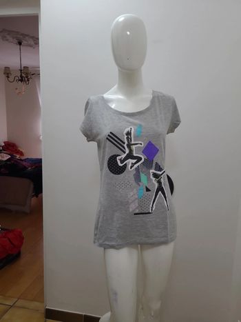 T shirt gris en coton motif sportif taille L