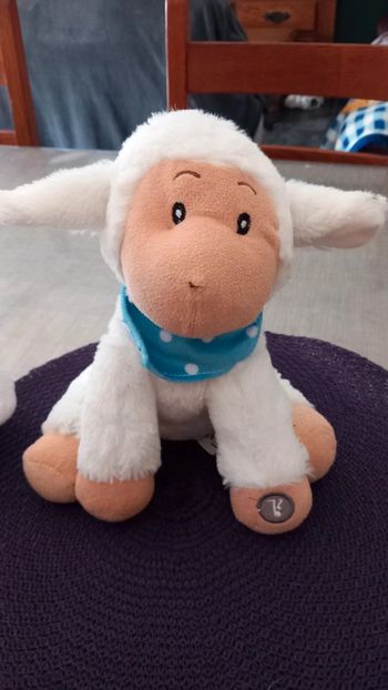 Peluche  mouton