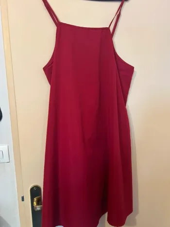 Jolie robe rouge