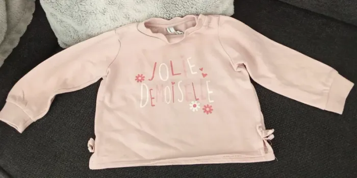 Lot vêtements fille 18mois - photo numéro 5