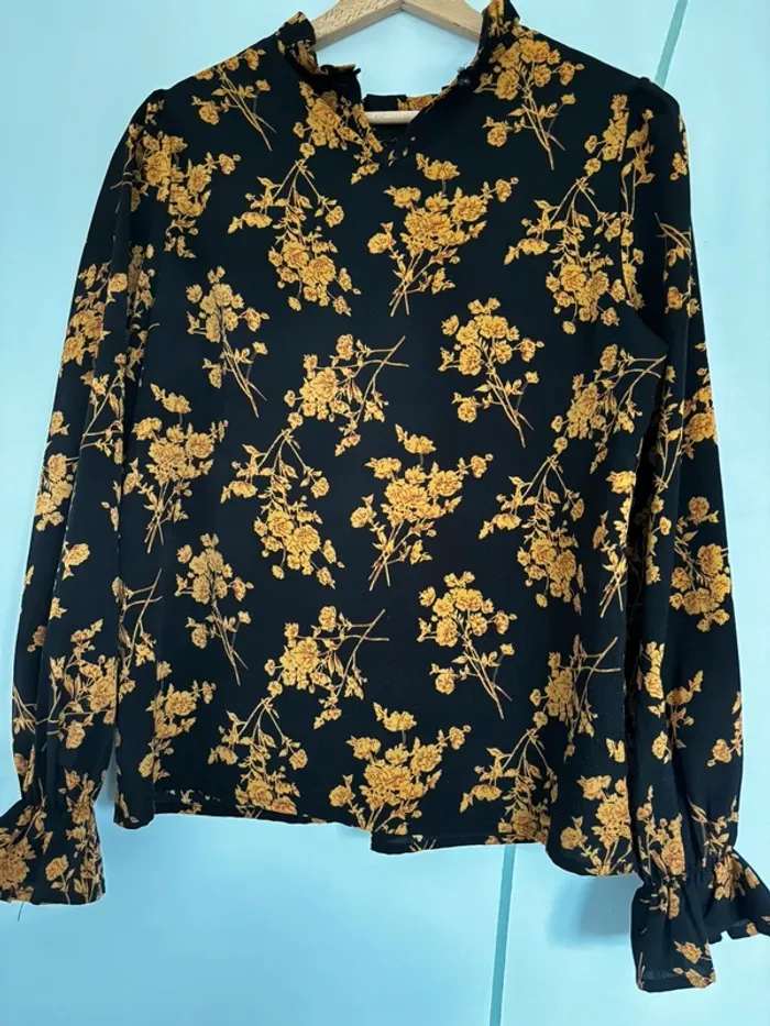 Blouse noire - photo numéro 2