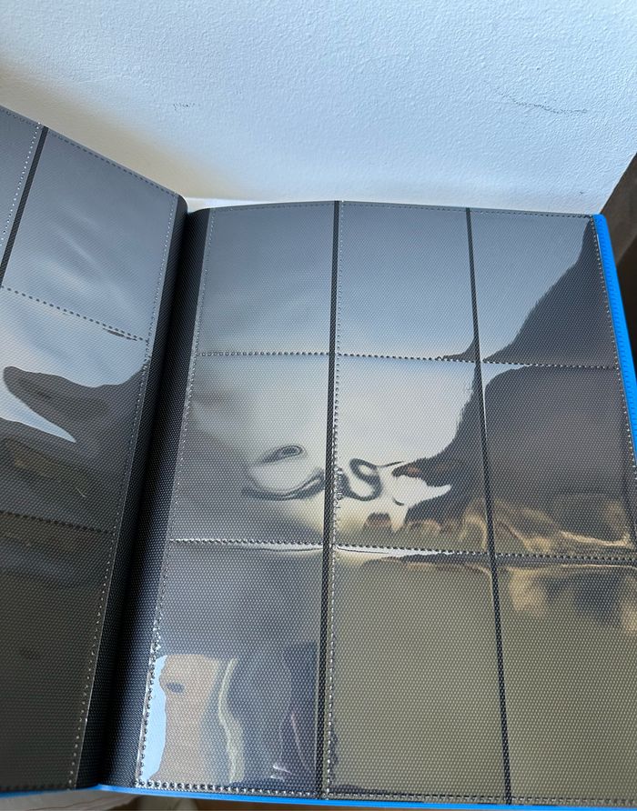 Album de rangement Bleu ciel/ Portfolio qualité premium 360 places Pokémon - photo numéro 5