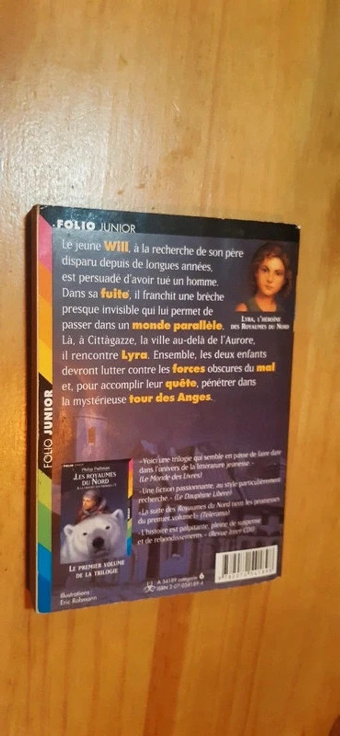 Roman A la croisée des mondes tome 2 - photo numéro 3