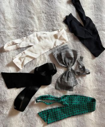 Noeuds divers fantaisies et vintage