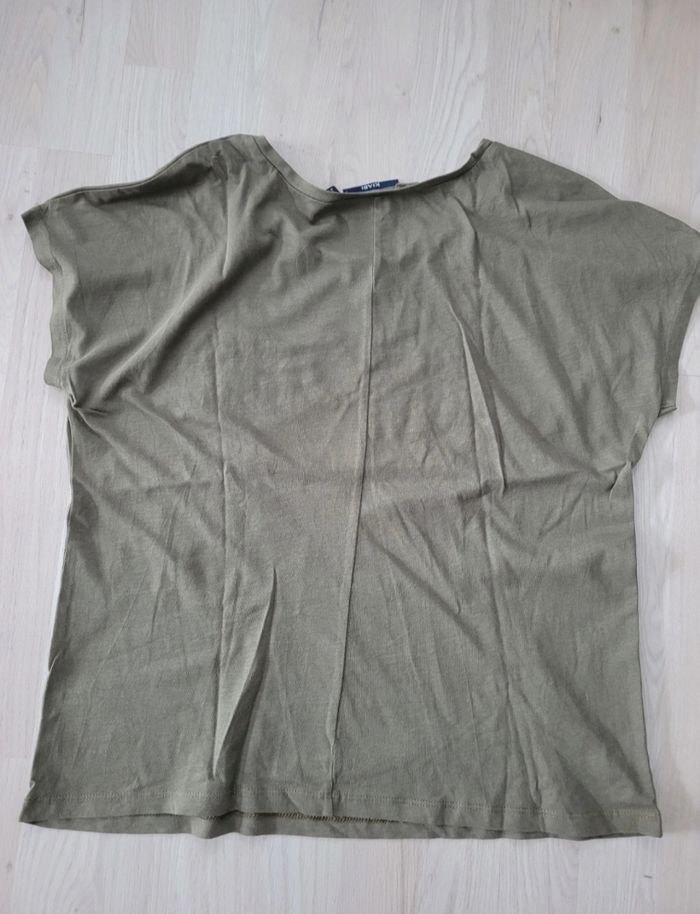 Tee-shirt kaki pierres precieuses - photo numéro 4