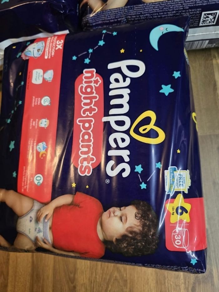 Lot 5 sacs Couches pampers pants extra absorption taille 6 13+kg  30x5 =150pants extra absorption