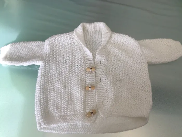 habits tricotés main 3/6 mois