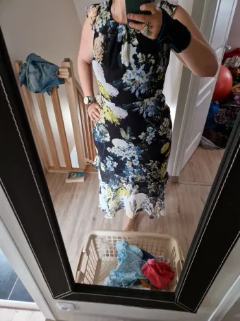 Superbe robe travaillée dorothy perkins taille 42