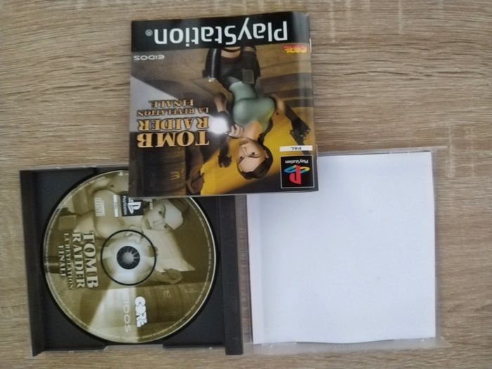 Jeu ps1 Tomb raider - photo numéro 4
