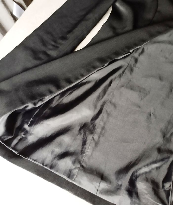 Veste blazer noire cintrée, taille 42 - photo numéro 7