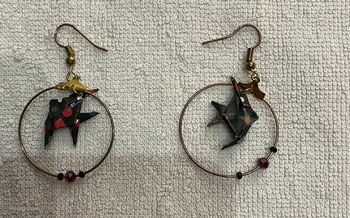 Boucles d’oreilles avec pendentif poisson en origami