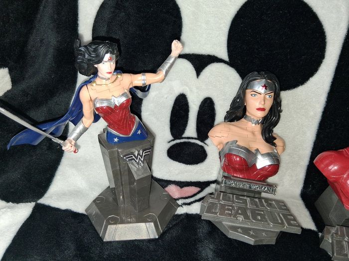 Lot de figurine - photo numéro 3