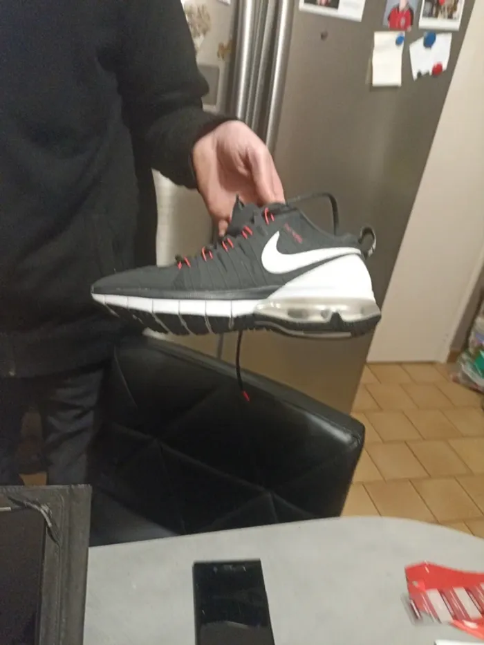 Baskets Nike air Flywire homme T 43 - photo numéro 9