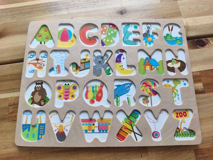 Puzzle alphabet en bois - photo numéro 2