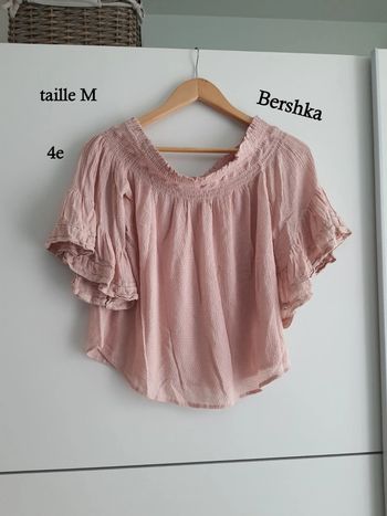 Top bershka taille M